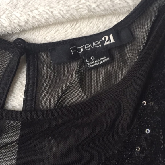 black evening dress - Picture 5 of 7